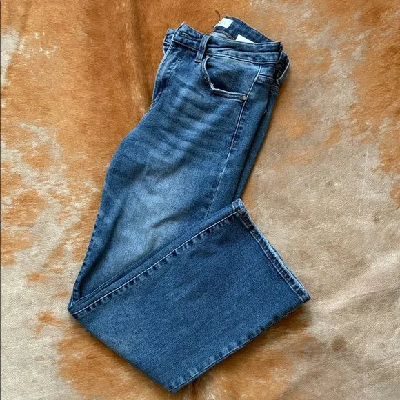 Classic Blue Flare Jeans for Women - Picture 2 of 5